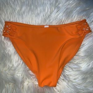 Lululemon Coastline Bottom